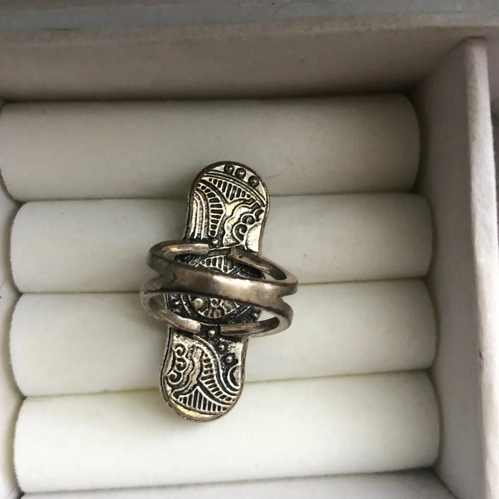 Vintage Lucky You-7 Silver Tone Ring with Three Turquoise Round Stones Size 6.5